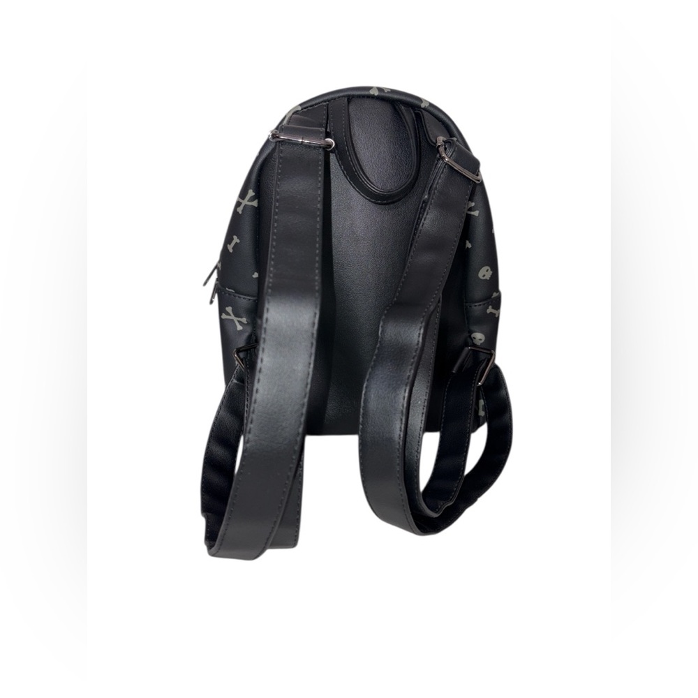 Loungefly The Nightmare Before Christmas Zero Glow in the Dark Backpack - Picture 12 of 12